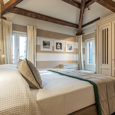 ヴェネツィアLa Dimora Di San Maurizio 4 Terrace - Dimora Italia -アパートメント エクステリア 写真